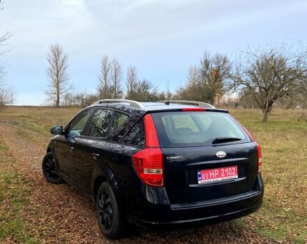 Черный Киа Сид, объемом двигателя 1.4 л и пробегом 205 тыс. км за 6200 $, фото 1 на Automoto.ua