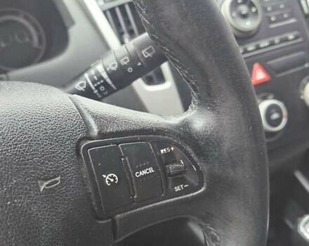 Чорний Кіа Сід, об'ємом двигуна 1.58 л та пробігом 200 тис. км за 3800 $, фото 13 на Automoto.ua