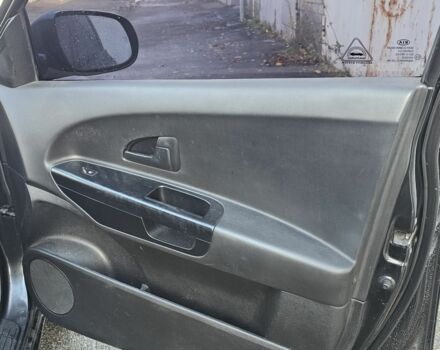 Черный Киа Сид, объемом двигателя 1.6 л и пробегом 200 тыс. км за 4200 $, фото 11 на Automoto.ua