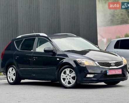 Киа Сид 2010 в Межгорье на Automoto.ua Черный Киа Сид, объемом двигателя 1.4 л и пробегом 220 тыс. км за 6299 $, фото 13 на Automoto.ua