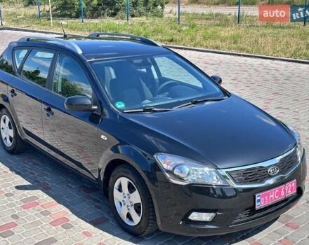 Черный Киа Сид, объемом двигателя 1.4 л и пробегом 189 тыс. км за 7000 $, фото 7 на Automoto.ua