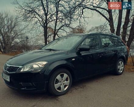 Чорний Кіа Сід, об'ємом двигуна 1.4 л та пробігом 170 тис. км за 7000 $, фото 4 на Automoto.ua