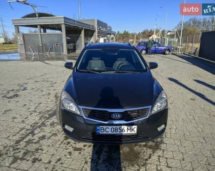 Чорний Кіа Сід, об'ємом двигуна 1.59 л та пробігом 363 тис. км за 5800 $, фото 5 на Automoto.ua