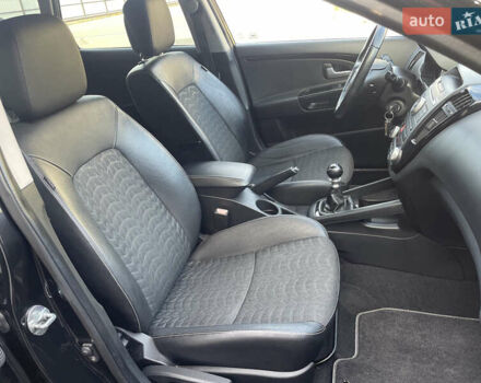 Черный Киа Сид, объемом двигателя 1.6 л и пробегом 168 тыс. км за 7700 $, фото 97 на Automoto.ua