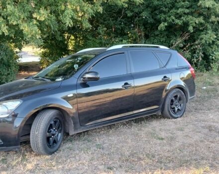 Черный Киа Сид, объемом двигателя 1.4 л и пробегом 280 тыс. км за 6400 $, фото 7 на Automoto.ua