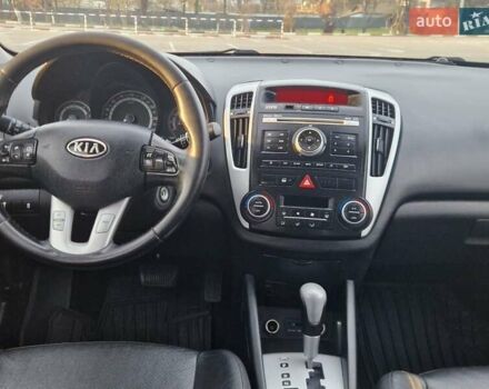 Чорний Кіа Сід, об'ємом двигуна 1.58 л та пробігом 201 тис. км за 7150 $, фото 6 на Automoto.ua