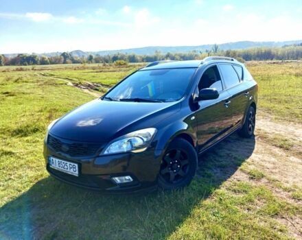 Черный Киа Сид, объемом двигателя 1.4 л и пробегом 280 тыс. км за 6400 $, фото 4 на Automoto.ua