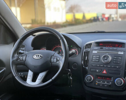 Черный Киа Сид, объемом двигателя 1.6 л и пробегом 168 тыс. км за 7700 $, фото 63 на Automoto.ua
