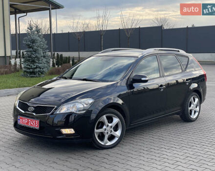 Черный Киа Сид, объемом двигателя 1.6 л и пробегом 168 тыс. км за 7700 $, фото 1 на Automoto.ua