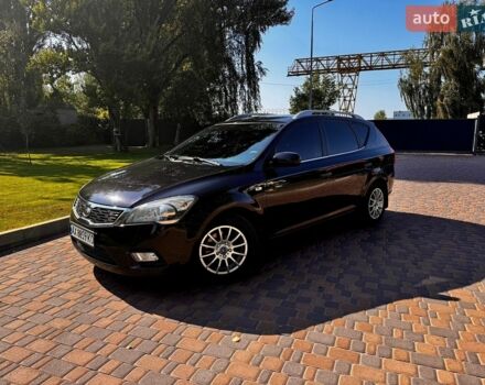 Чорний Кіа Сід, об'ємом двигуна 1.4 л та пробігом 189 тис. км за 6750 $, фото 1 на Automoto.ua