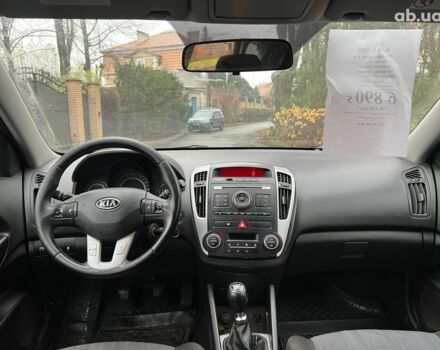 Черный Киа Сид, объемом двигателя 1.6 л и пробегом 198 тыс. км за 6790 $, фото 18 на Automoto.ua