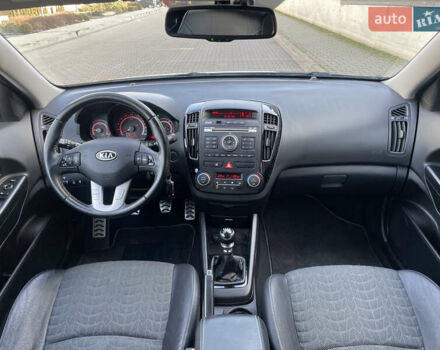 Черный Киа Сид, объемом двигателя 1.6 л и пробегом 168 тыс. км за 7700 $, фото 70 на Automoto.ua