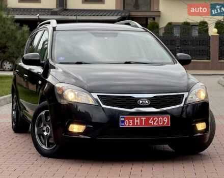 Черный Киа Сид, объемом двигателя 1.6 л и пробегом 168 тыс. км за 7450 $, фото 8 на Automoto.ua