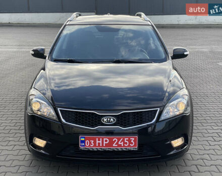Черный Киа Сид, объемом двигателя 1.6 л и пробегом 168 тыс. км за 7700 $, фото 10 на Automoto.ua