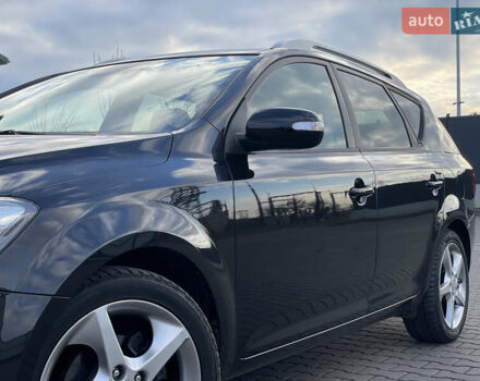 Черный Киа Сид, объемом двигателя 1.6 л и пробегом 168 тыс. км за 7700 $, фото 6 на Automoto.ua