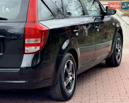 Чорний Кіа Сід, об'ємом двигуна 1.6 л та пробігом 168 тис. км за 7499 $, фото 43 на Automoto.ua