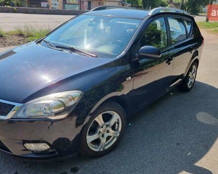 Черный Киа Сид, объемом двигателя 1.4 л и пробегом 240 тыс. км за 7100 $, фото 7 на Automoto.ua