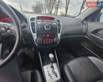 Чорний Кіа Сід, об'ємом двигуна 1.58 л та пробігом 201 тис. км за 7150 $, фото 29 на Automoto.ua