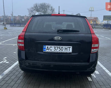 Черный Киа Сид, объемом двигателя 1.6 л и пробегом 283 тыс. км за 8200 $, фото 10 на Automoto.ua
