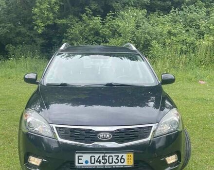 Черный Киа Сид, объемом двигателя 1.4 л и пробегом 150 тыс. км за 5800 $, фото 6 на Automoto.ua