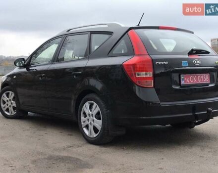 Черный Киа Сид, объемом двигателя 1.6 л и пробегом 224 тыс. км за 7800 $, фото 4 на Automoto.ua