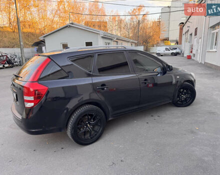 Черный Киа Сид, объемом двигателя 1.6 л и пробегом 270 тыс. км за 8500 $, фото 3 на Automoto.ua