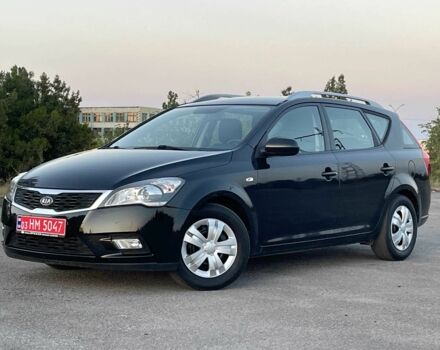 Чорний Кіа Сід, об'ємом двигуна 1.4 л та пробігом 181 тис. км за 7700 $, фото 9 на Automoto.ua