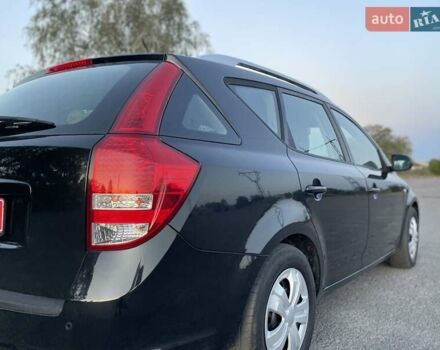 Чорний Кіа Сід, об'ємом двигуна 1.4 л та пробігом 181 тис. км за 7700 $, фото 6 на Automoto.ua