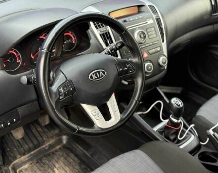 Черный Киа Сид, объемом двигателя 1.6 л и пробегом 224 тыс. км за 7799 $, фото 9 на Automoto.ua