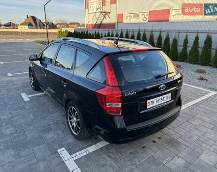 Чорний Кіа Сід, об'ємом двигуна 1.6 л та пробігом 196 тис. км за 7999 $, фото 9 на Automoto.ua