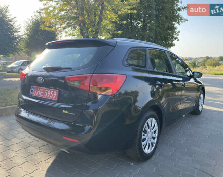 Чорний Кіа Сід, об'ємом двигуна 1.6 л та пробігом 269 тис. км за 8555 $, фото 2 на Automoto.ua