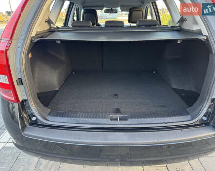 Чорний Кіа Сід, об'ємом двигуна 1.6 л та пробігом 196 тис. км за 7999 $, фото 32 на Automoto.ua