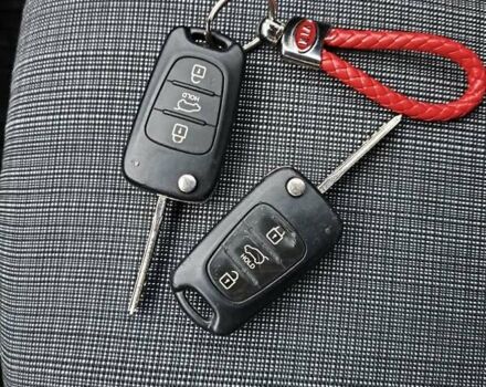 Черный Киа Сид, объемом двигателя 1.6 л и пробегом 224 тыс. км за 7800 $, фото 26 на Automoto.ua