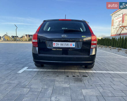 Черный Киа Сид, объемом двигателя 0 л и пробегом 196 тыс. км за 8200 $, фото 8 на Automoto.ua