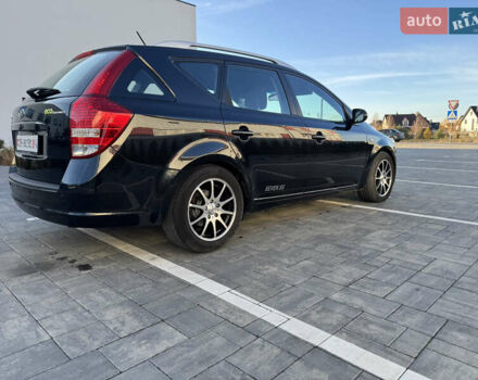 Черный Киа Сид, объемом двигателя 0 л и пробегом 196 тыс. км за 8200 $, фото 9 на Automoto.ua