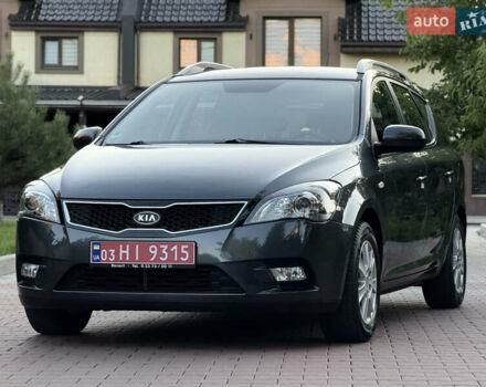 Чорний Кіа Сід, об'ємом двигуна 0 л та пробігом 173 тис. км за 7499 $, фото 22 на Automoto.ua