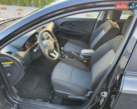 Чорний Кіа Сід, об'ємом двигуна 1.6 л та пробігом 196 тис. км за 7999 $, фото 16 на Automoto.ua