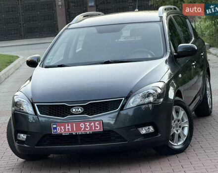 Чорний Кіа Сід, об'ємом двигуна 0 л та пробігом 173 тис. км за 7499 $, фото 14 на Automoto.ua