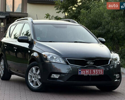 Черный Киа Сид, объемом двигателя 0 л и пробегом 173 тыс. км за 7299 $, фото 4 на Automoto.ua