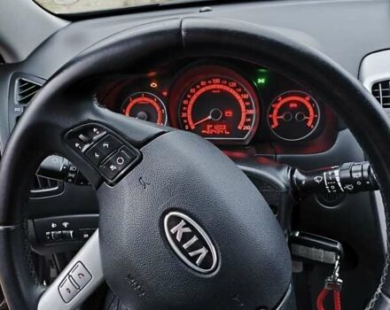 Черный Киа Сид, объемом двигателя 1.6 л и пробегом 224 тыс. км за 7800 $, фото 9 на Automoto.ua