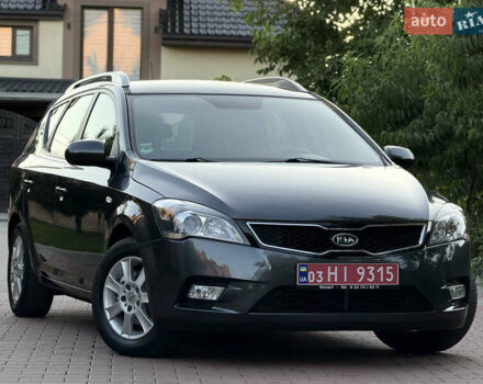 Чорний Кіа Сід, об'ємом двигуна 0 л та пробігом 173 тис. км за 7499 $, фото 2 на Automoto.ua