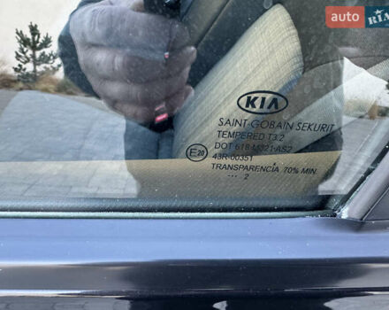 Чорний Кіа Сід, об'ємом двигуна 1.6 л та пробігом 196 тис. км за 7999 $, фото 24 на Automoto.ua