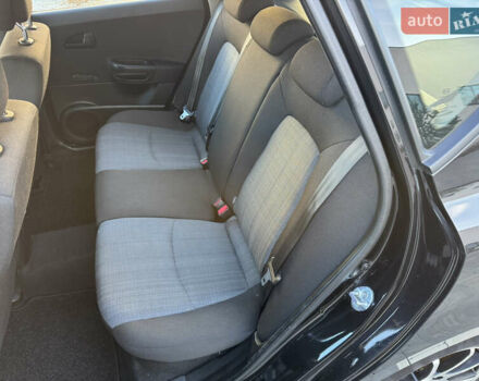 Чорний Кіа Сід, об'ємом двигуна 1.6 л та пробігом 196 тис. км за 7999 $, фото 19 на Automoto.ua