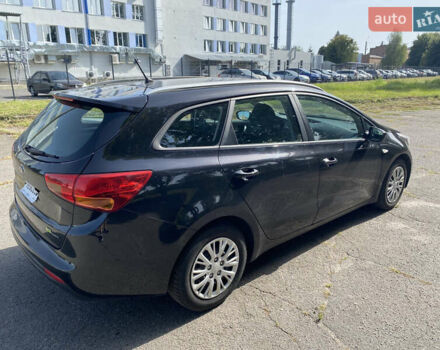 Чорний Кіа Сід, об'ємом двигуна 1.6 л та пробігом 269 тис. км за 7955 $, фото 2 на Automoto.ua