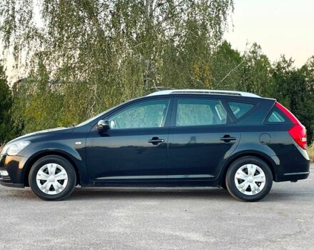 Чорний Кіа Сід, об'ємом двигуна 1.4 л та пробігом 181 тис. км за 7700 $, фото 3 на Automoto.ua