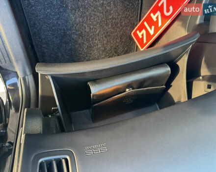 Чорний Кіа Сід, об'ємом двигуна 1.6 л та пробігом 196 тис. км за 7999 $, фото 38 на Automoto.ua