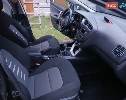Чорний Кіа Сід, об'ємом двигуна 1.6 л та пробігом 227 тис. км за 8400 $, фото 16 на Automoto.ua