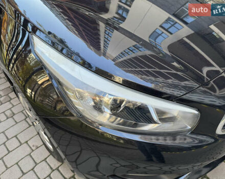 Чорний Кіа Сід, об'ємом двигуна 1.6 л та пробігом 178 тис. км за 8200 $, фото 12 на Automoto.ua