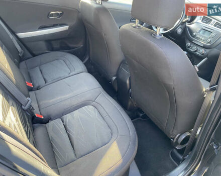 Чорний Кіа Сід, об'ємом двигуна 1.6 л та пробігом 269 тис. км за 8555 $, фото 8 на Automoto.ua
