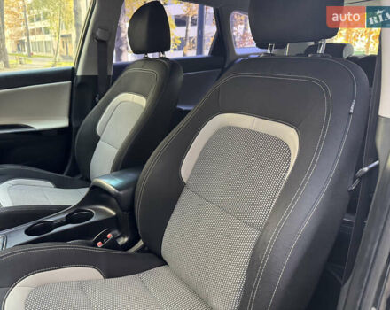 Чорний Кіа Сід, об'ємом двигуна 1.6 л та пробігом 178 тис. км за 8200 $, фото 44 на Automoto.ua